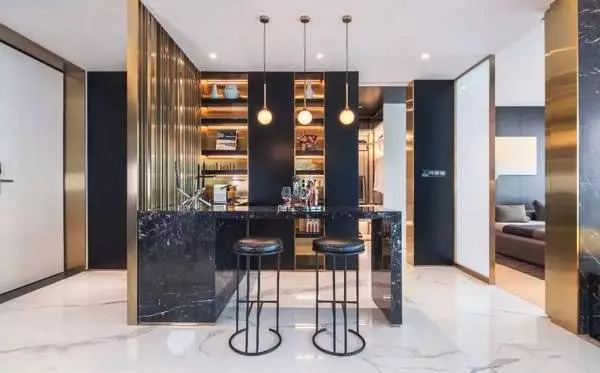 大理石+金屬，輕奢風的最佳cp