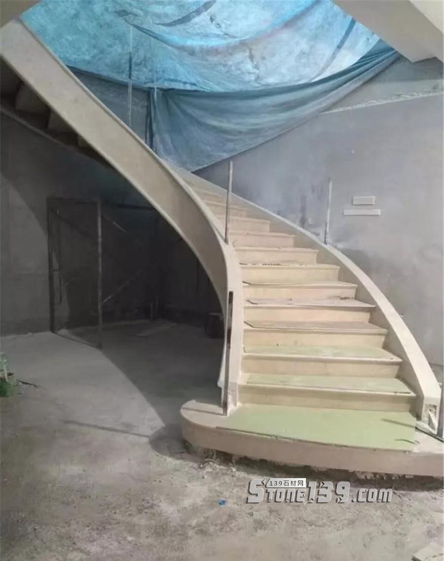 為什么旋轉(zhuǎn)樓梯一定要用石材?