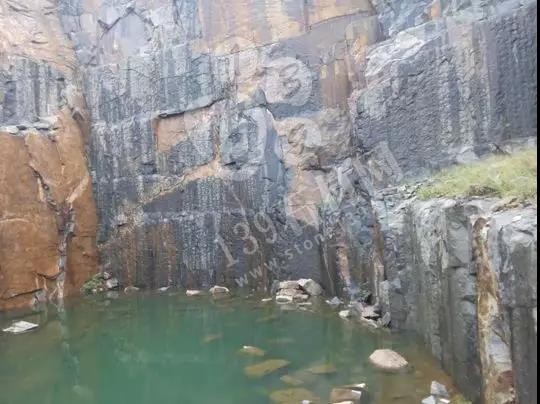 河北承德（新品黑石）黑晶剛石材礦開(kāi)發(fā)招商推介 