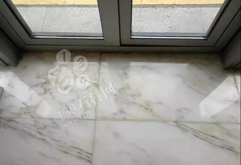 雪花白 雅士白 爵士白 魚肚白 中花白等白色大理石的養(yǎng)護(hù)知識(shí)