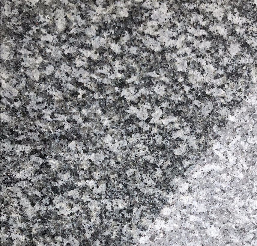 走進(jìn)廣東廉江花崗巖王國(guó)：擁有白/灰/藍(lán)/紅/花等色澤豐富的花崗巖品種！