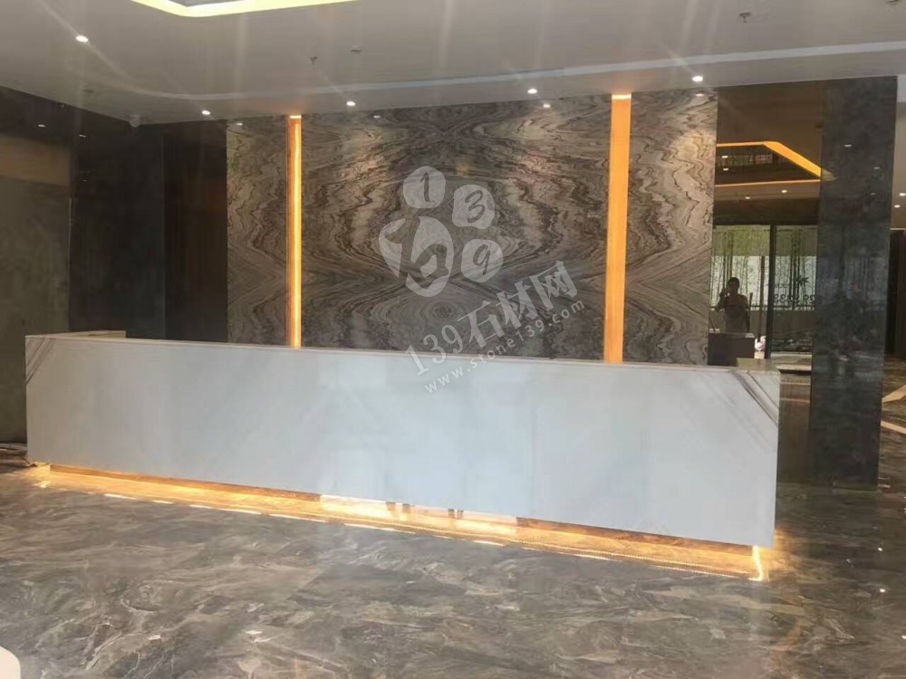 意大利進(jìn)口的白金沙和藍(lán)金沙臺面和墻面應(yīng)用
