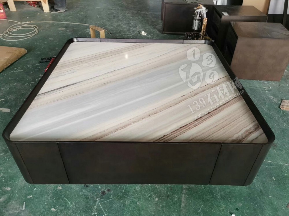 意大利進(jìn)口的白金沙和藍(lán)金沙臺面和墻面應(yīng)用