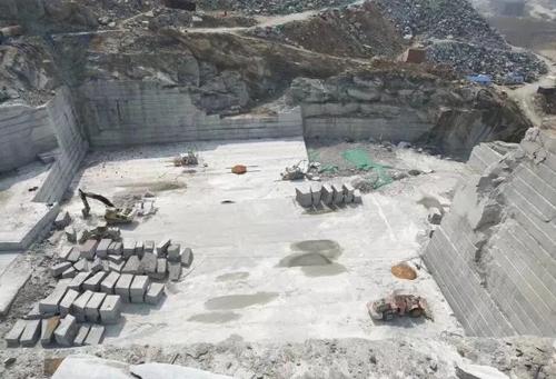 魯灰產自哪里？山東省濟寧市泗水縣灰色花崗巖介紹